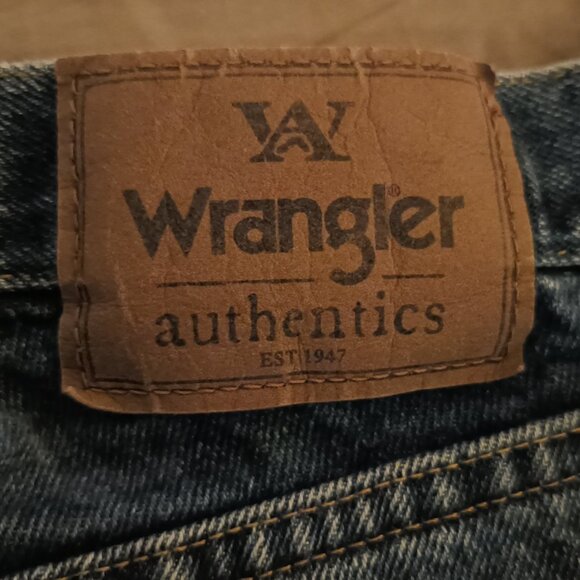 Wrangler Authentics Mens Jeans. 30x29 . Like New Condition. 3 pair available - Picture 4 of 6